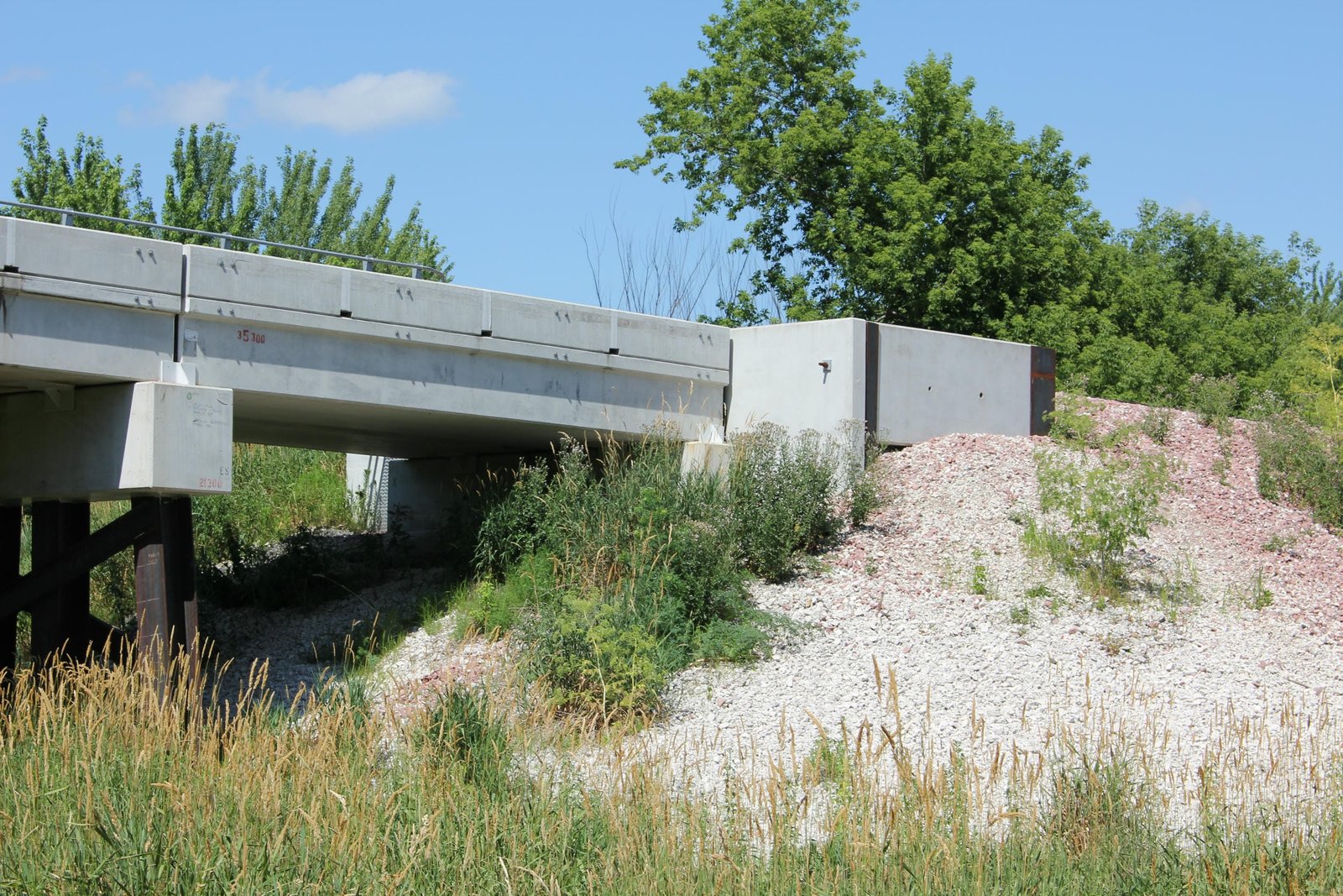 East abutment